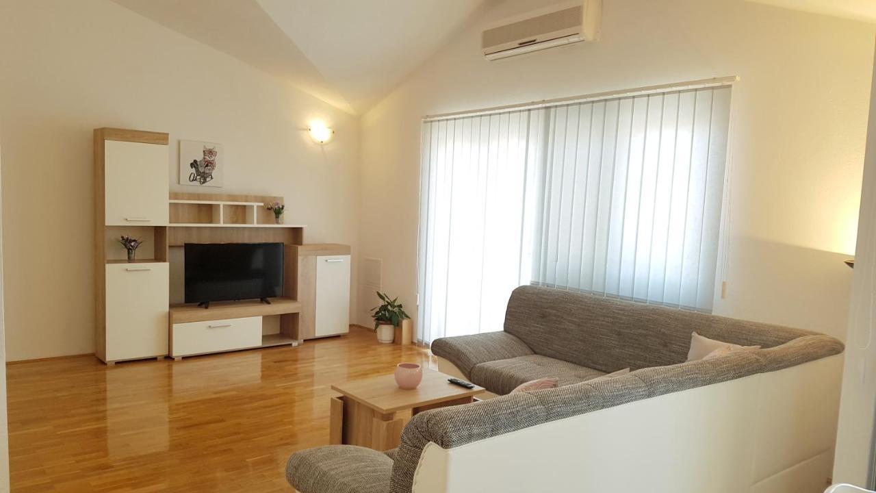 Apartments Edita มาคาร์สกา ภายนอก รูปภาพ