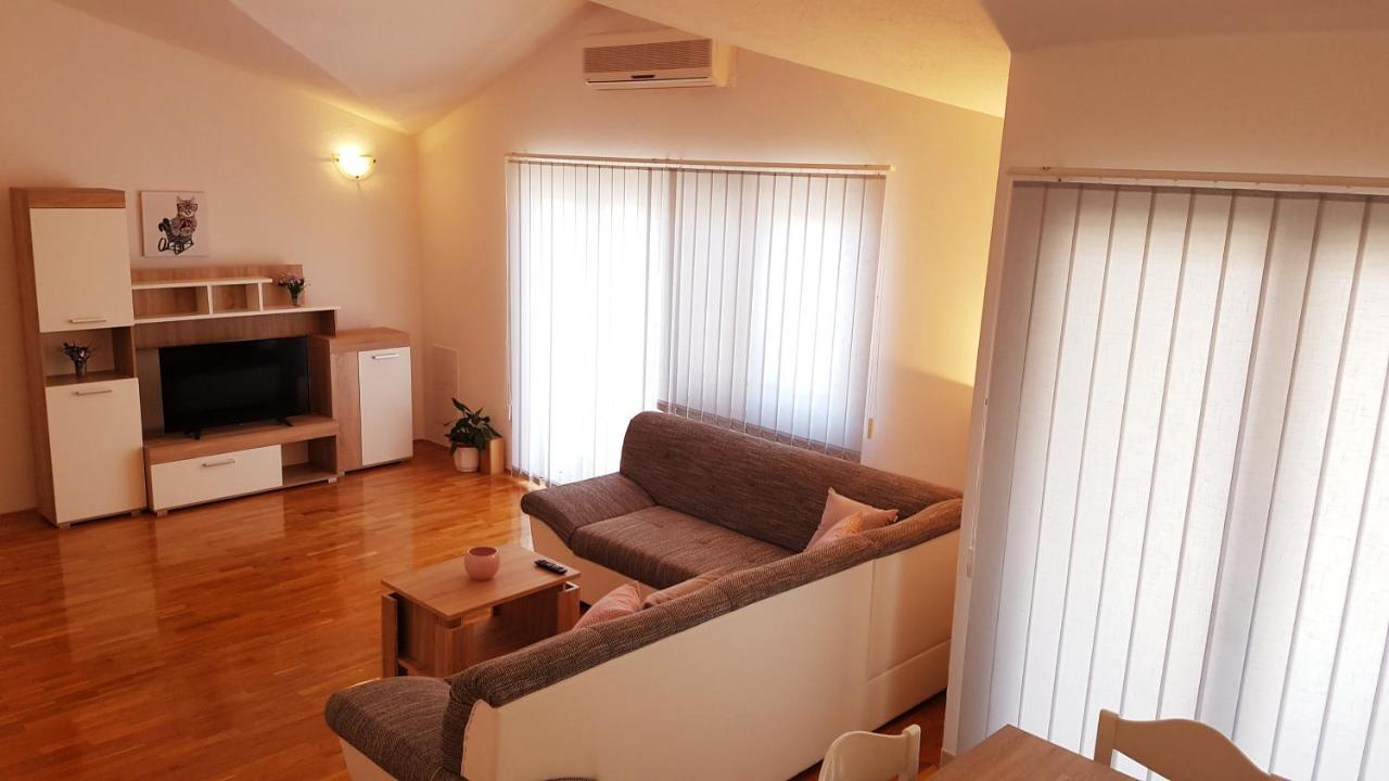 Apartments Edita มาคาร์สกา ภายนอก รูปภาพ