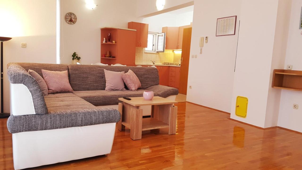 Apartments Edita มาคาร์สกา ภายนอก รูปภาพ