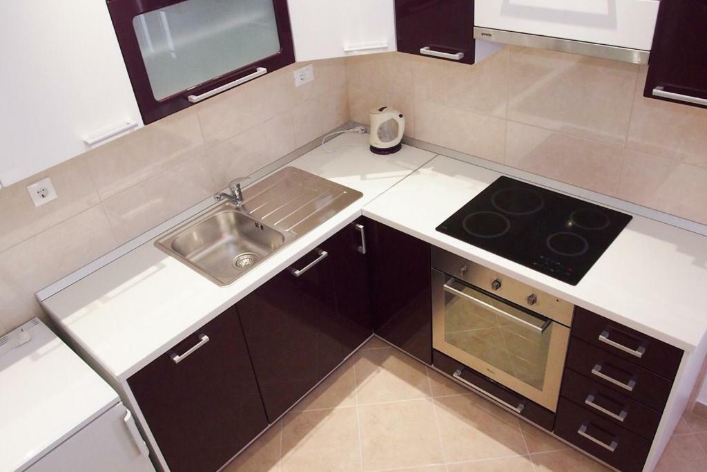 Apartments Edita มาคาร์สกา ภายนอก รูปภาพ