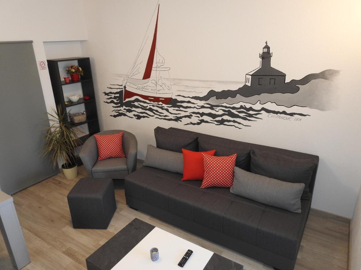 Apartments Edita มาคาร์สกา ภายนอก รูปภาพ